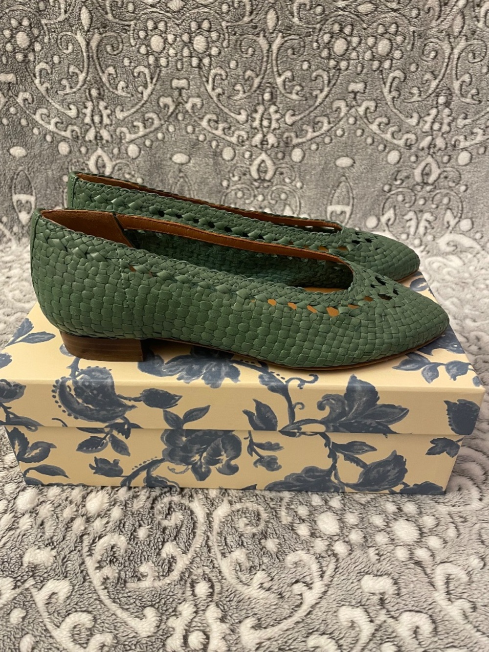 New in Box- Sezane Anya Ballerina Low Vert Green Woven - Size 38 - Picture 6 of 8